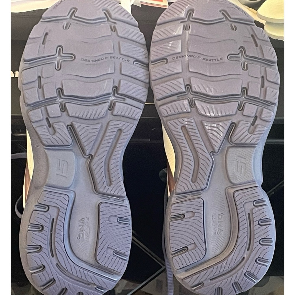 Women's Ghost 15 Running Shoes Sz 6.5  Gray/Pink - Picture 11 of 11